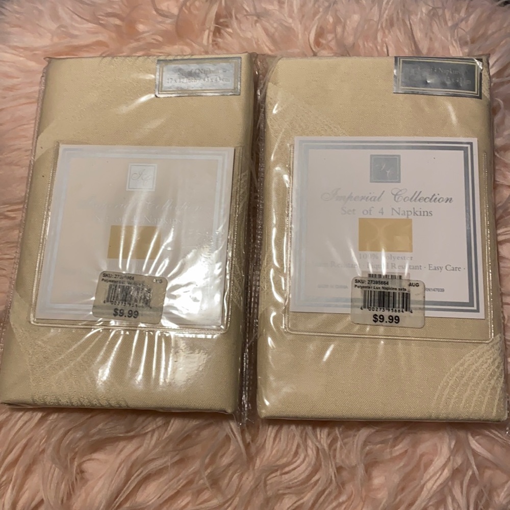 Set of 8 Polyester Lux Napkins